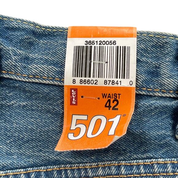 Levi’s Denim Shorts 42 Original 501 10" Button Fly Medium Wash Jorts - Picture 5 of 9